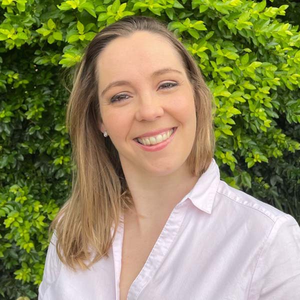 Nicolette Ashburne